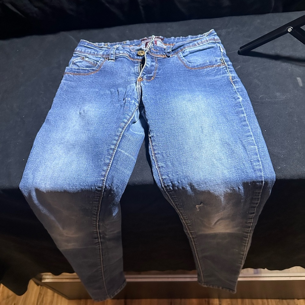 Kenneth Lopez ladies jeans, size 3/4-excellent shape-ID #231